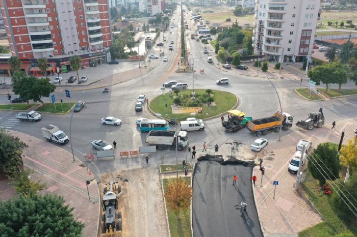 15. CADDEDE 2 BN 600 METRELK YOL YENLENECEK...