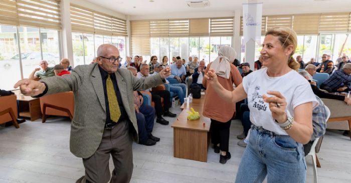 MERSN BYKEHR EMEKL EVLERNDE BAYRAMLAMA...  