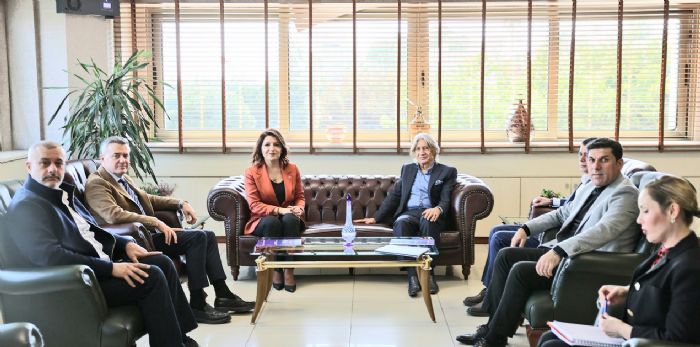 CHP�li K���tan  MTSO�ya ziyaret...