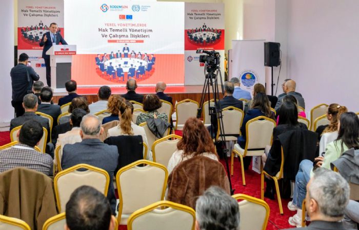 Yeniehir Belediyesi, Yerel Ynetimler altayna ev sahiplii yapt...