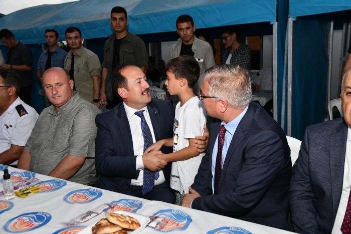 VAL AL HAMZA PEHLVAN, EHT POLS MEMURU SEDAT GEZER N DZENLENEN MEVLDE KATILDI...