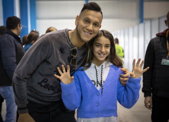 JOSEF DE SOUZA BYKEHRN BARINMA ALANINA DNTRD YENEHR FUAR ALANINI ZYARET ETT...