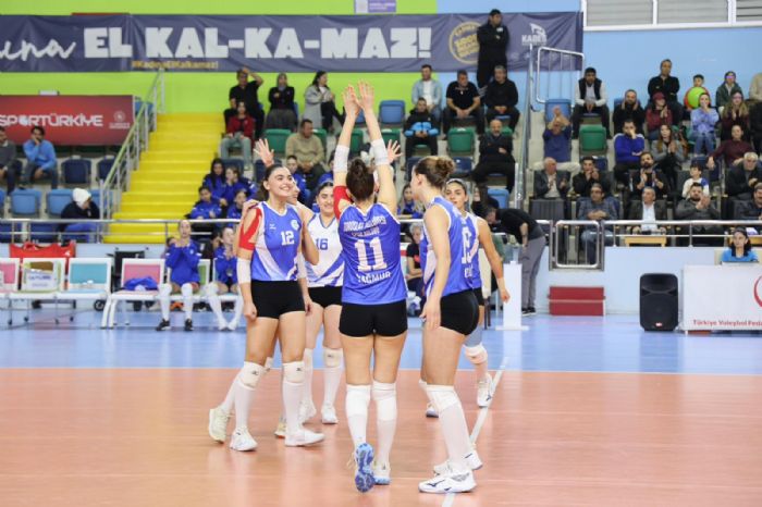 TOROSLAR�IN MELEKLER� YEN�LMEZL�K SER�S�N� S�RD�R�YOR...