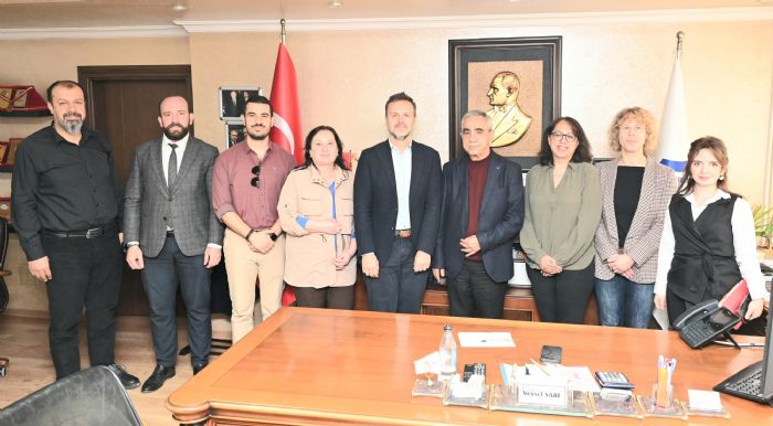 Ba�kan Sar�� �Mersin esnaf� Uluslararas� �� birliklerine� a��k...