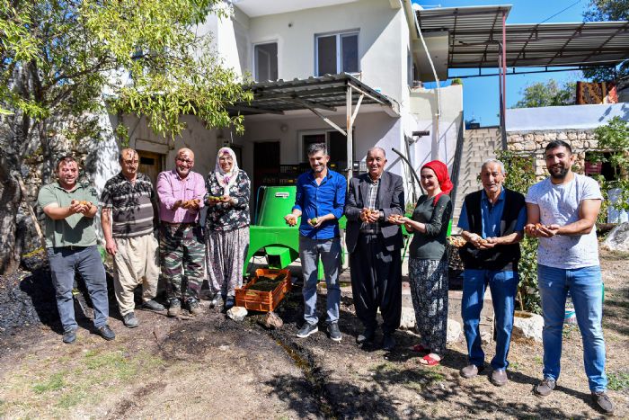 CEVZLER MAKNE SOYUYOR, RETC KEYFN IKARIYOR...