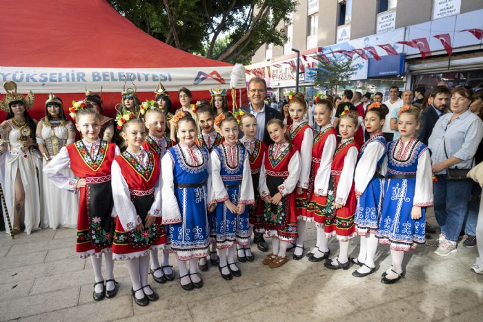 TARSUSU 3 GN BOYUNCA FESTVAL COKUSU SARACAK...