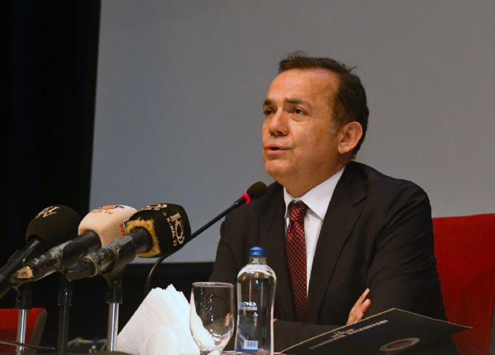 Bakan zyiit, Yurt ve eitim desteiyle rencilerimizin yanndayz...