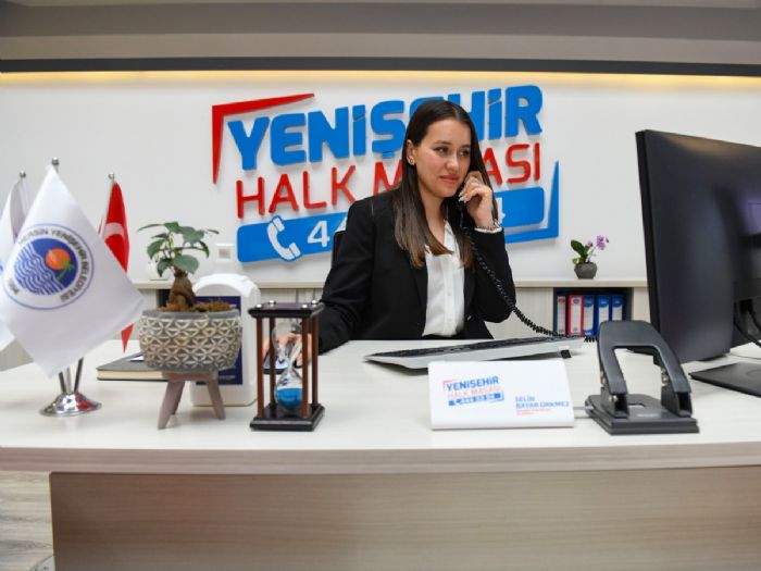 Yeni�ehir Belediyesi ekipleri sahada...