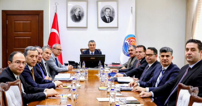 VAL�  AT�LLA TOROS, VAL� YARDIMCILARI VE KAYMAKAMLAR  TOPLANTISINDA...