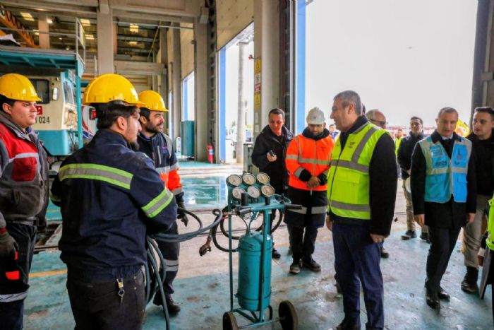 VAL� TOROS’TAN TCDD LOJ�ST�K MERKEZݒNE Z�YARET...