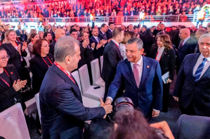 BAKAN SEER, CHPNN 39. OLAAN KURULTAYINDA...