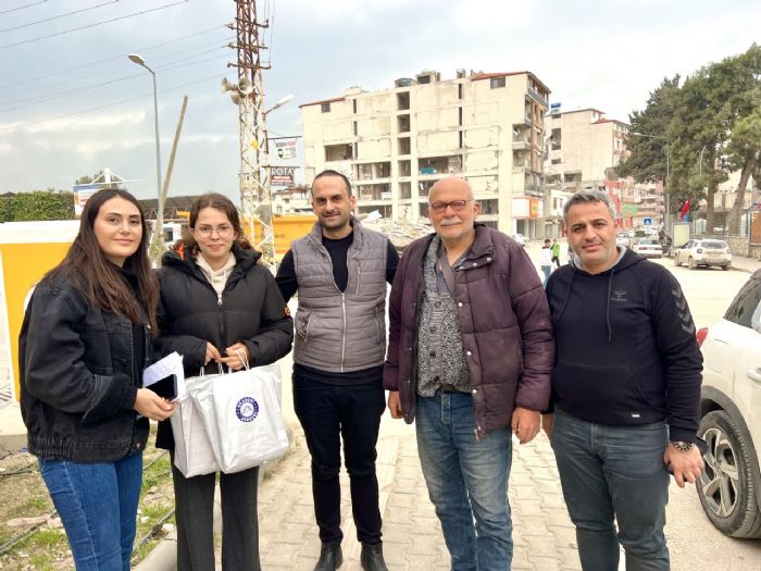 Akademi Dernei’nden niversite Hazrlanan Depremzede Genlere Destek...