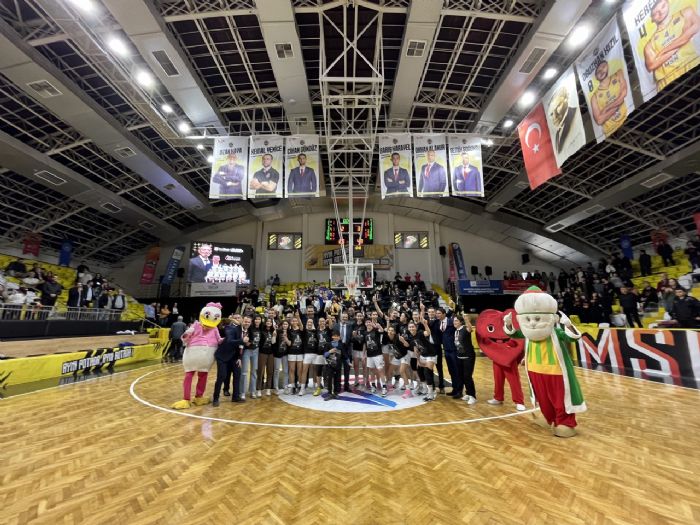 TARSUS BELEDYES KADIN BASKETBOL TAKIMI SPER LGE MERHABA DED...