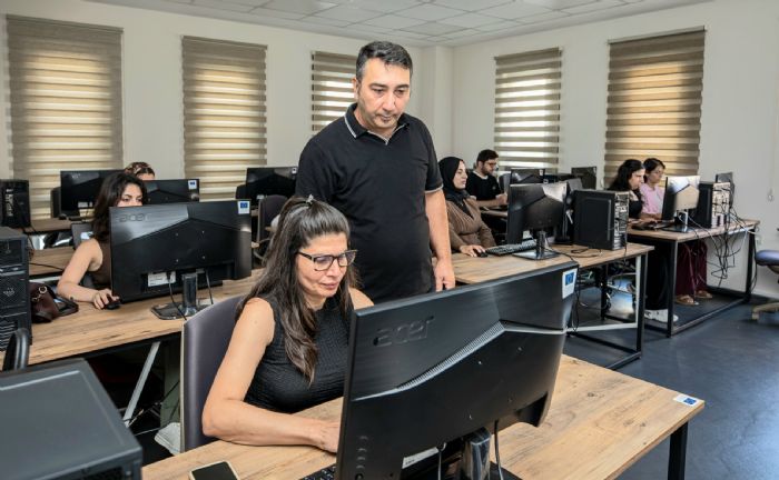 MERS�N B�Y�K�EH�R��N B�LG�SAYAR ��LETMENL��� KURSU...