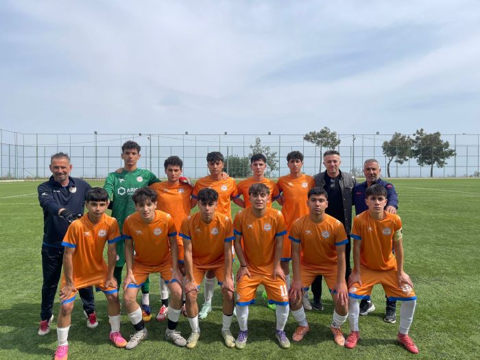 Yeni�ehir�de�futbol�at�l�m�...