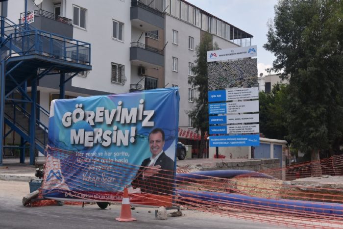 SALIK VE OSMANYE MAHALLELERݒNN ALTYAPISI YENLENYOR...