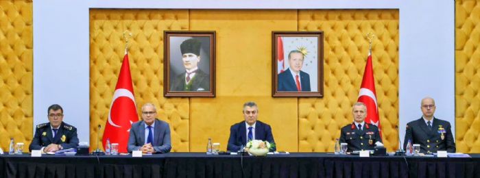 VAL� TOROS, GEN��LET�LM�� �L G�VENL�K VE ASAY�� TOPLANTISI�NDA... 