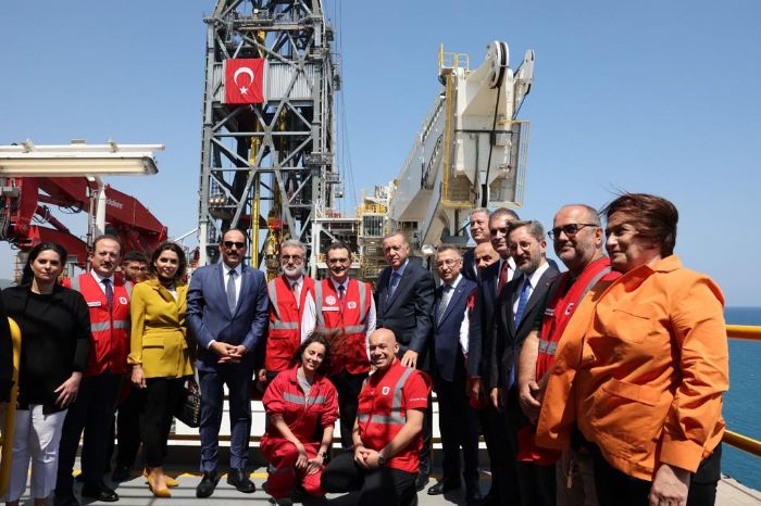 ABDLHAMD HAN SONDAJ GEMS MERSN’DENUURLANDI...