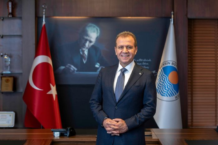 BAKAN SEER, MERSNLLERN BAYRAMINI KUTLADI...