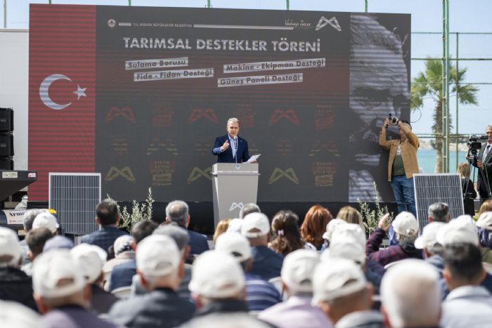 BAKAN SEER, AYDINCIKTA DZENLENEN TARIMSAL DESTEKLER TRENݒNNDE YURTTALARLA BULUTU...