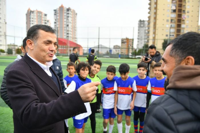 Yeniehir Belediyesi ocuklar yeil sahalarda buluturdu...